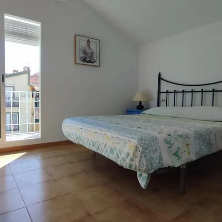 Agradable Adosado Cerca De La Playa Holiday home